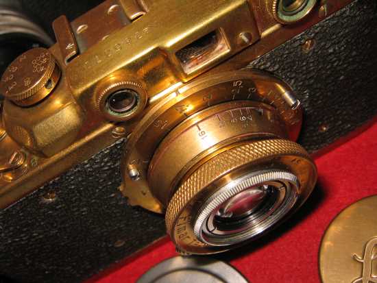 Leica 02